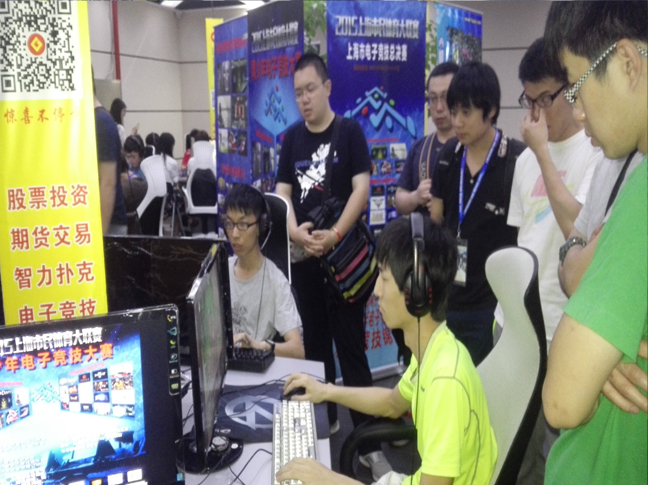 火热的第一周赛事现场