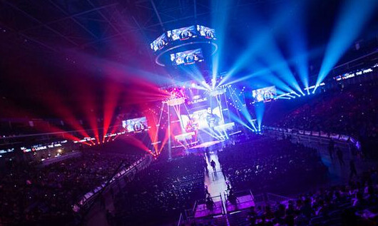 电子竞技今超400亿 “钱”途在何方